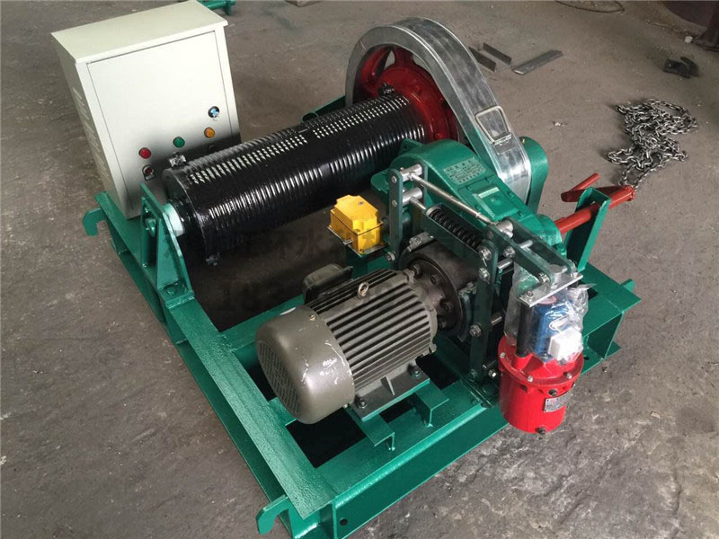 QPQ-50KN固定卷揚(yáng)式啟閉機(jī)